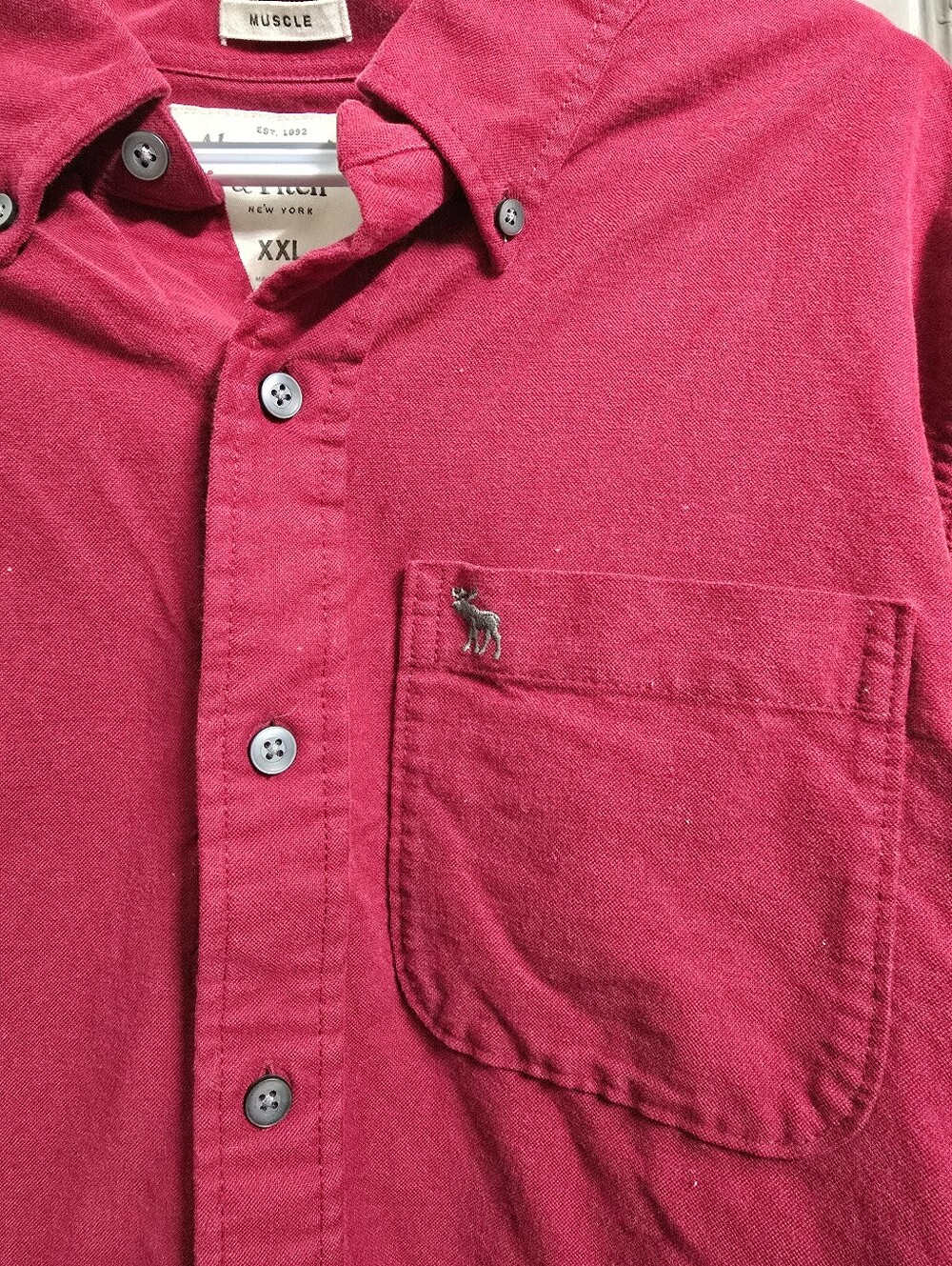 Abercrombie & Fitch Men's Red Button-Down Oxford Shirt - Picture 2 of 5
